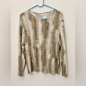 Chico’s, NWT, snakeskin print long-sleeve top. Size 3 (14-16). P2P: 22”.